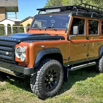 2000 Land Rover Defender 110