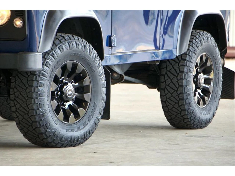 2000 Land Rover Defender - Image 19 of 31