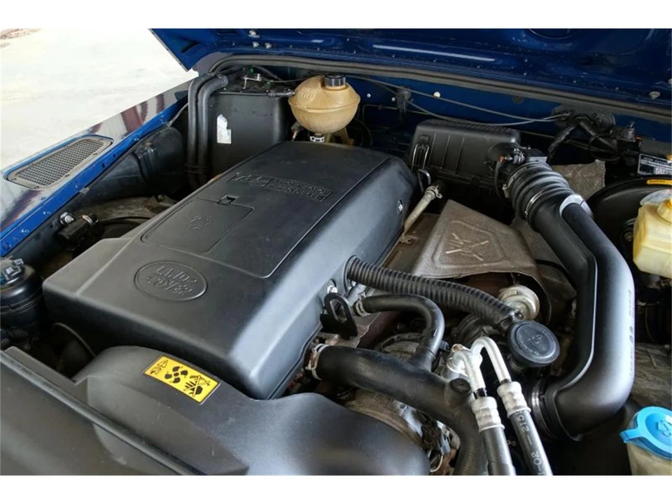 2000 Land Rover Defender - Image 6 of 31
