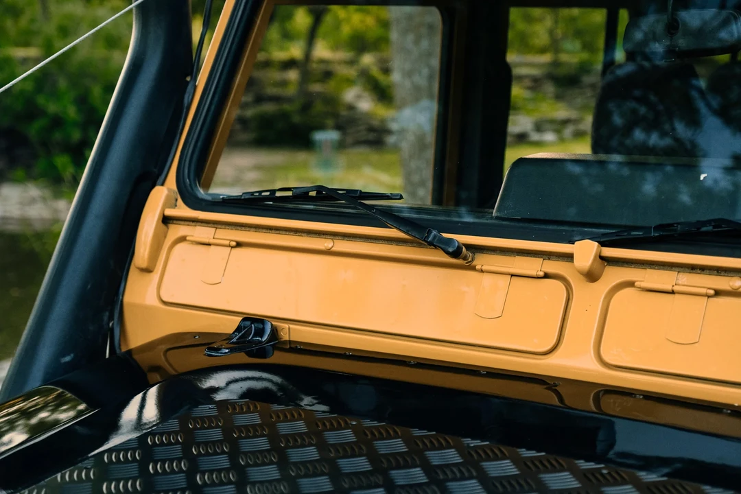 2000 Land Rover Defender - Image 28 of 31