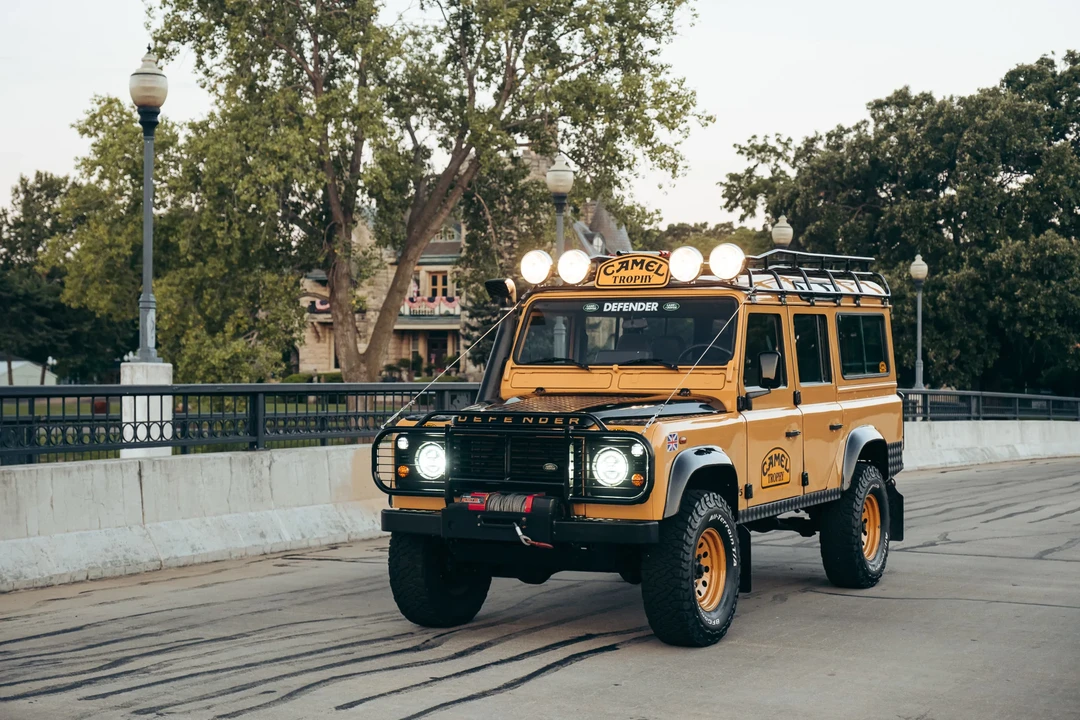 2000 Land Rover Defender - Image 6 of 31