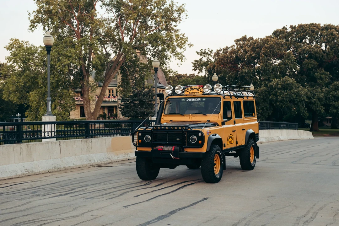 2000 Land Rover Defender - Image 3 of 31