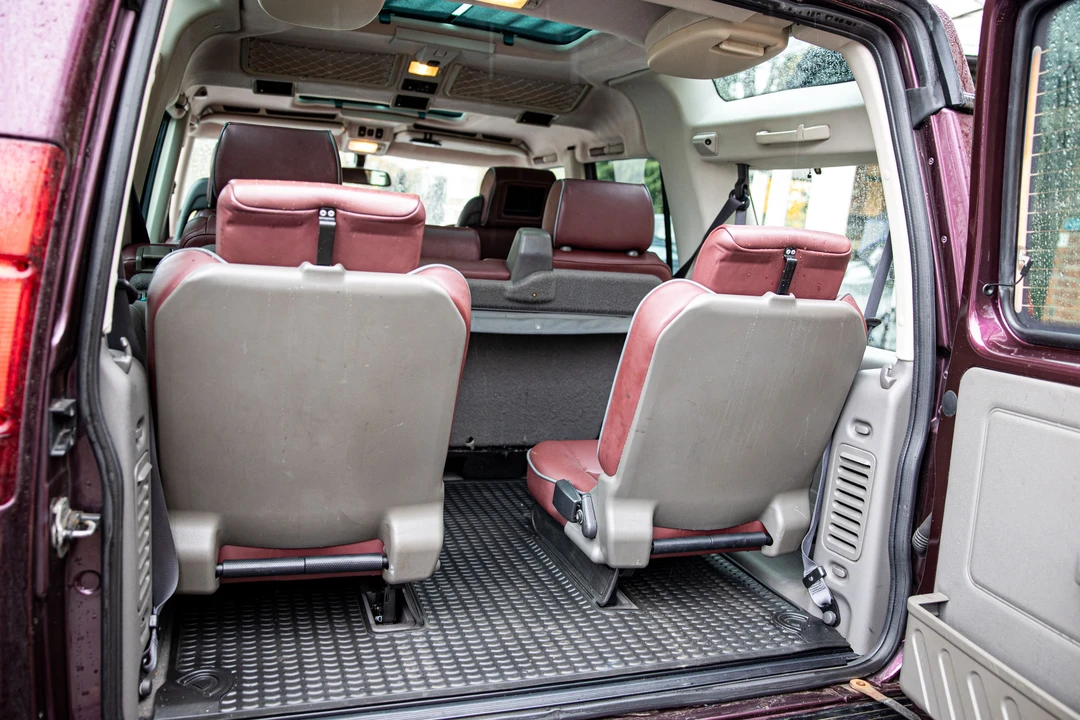2000 Land Rover Discovery 2nd Gen - Image 8 of 18