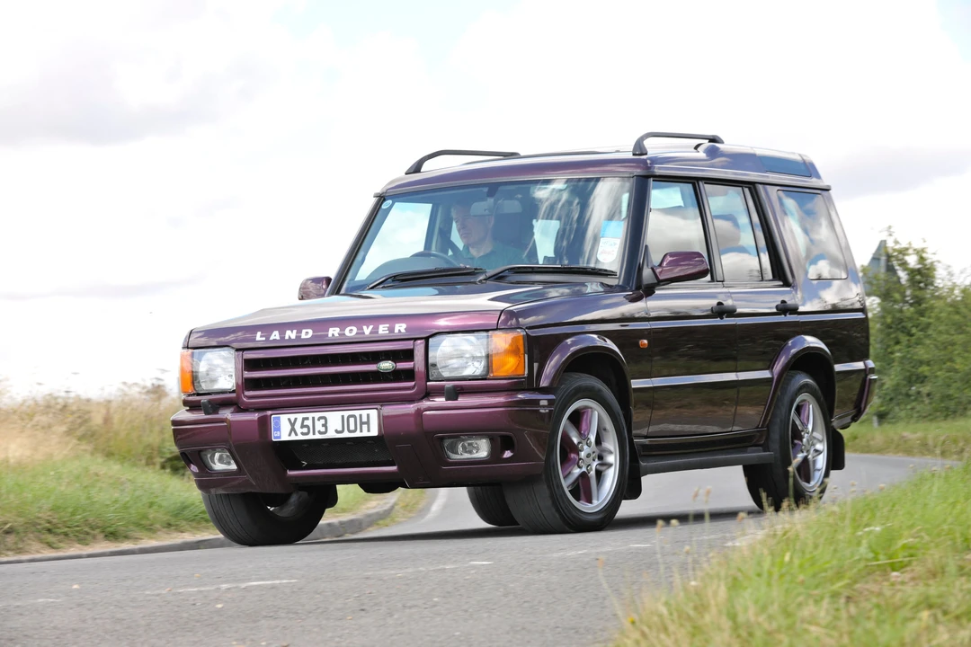 2000 Land Rover Discovery 2nd Gen - Image 17 of 18