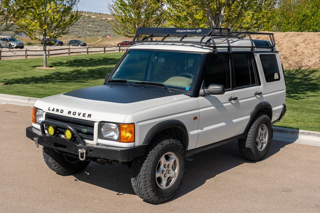 2000 Land Rover Discovery 2nd Gen - Image 2 of 31