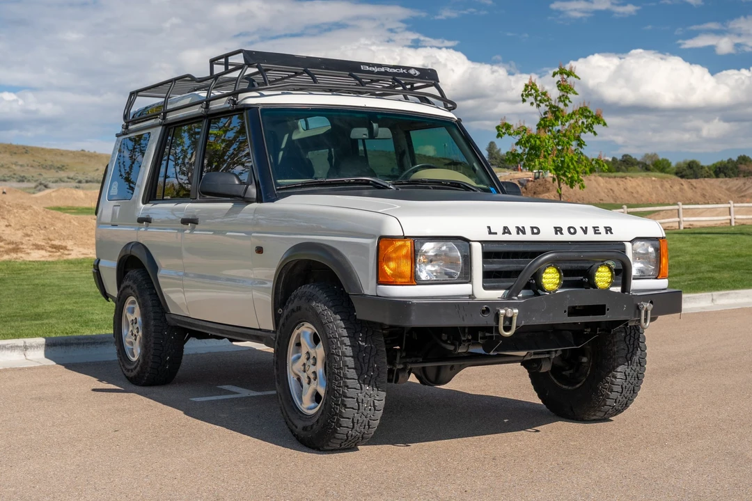 2000 Land Rover Discovery 2nd Gen - Image 9 of 31