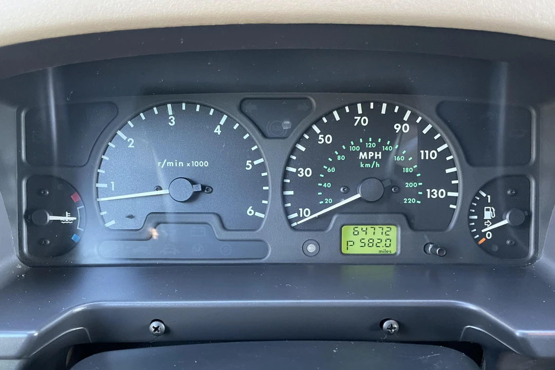 2000 Land Rover Discovery 2nd Gen - Image 30 of 31
