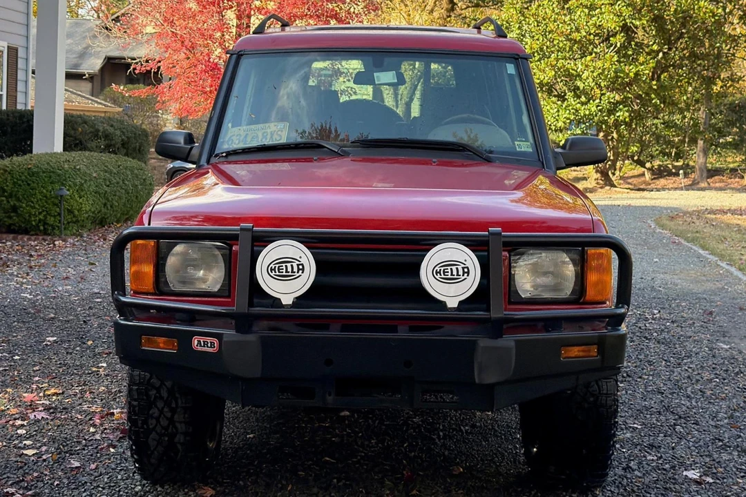 2000 Land Rover Discovery 2nd Gen - Image 2 of 31