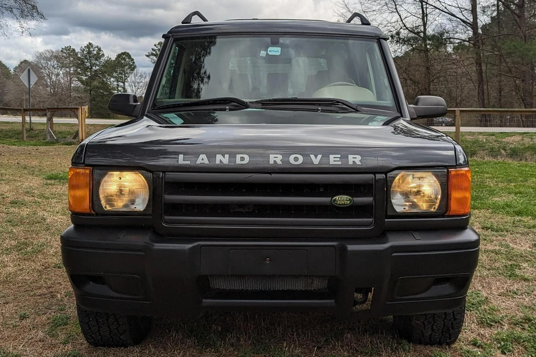 2000 Land Rover Discovery 2nd Gen - Image 2 of 31