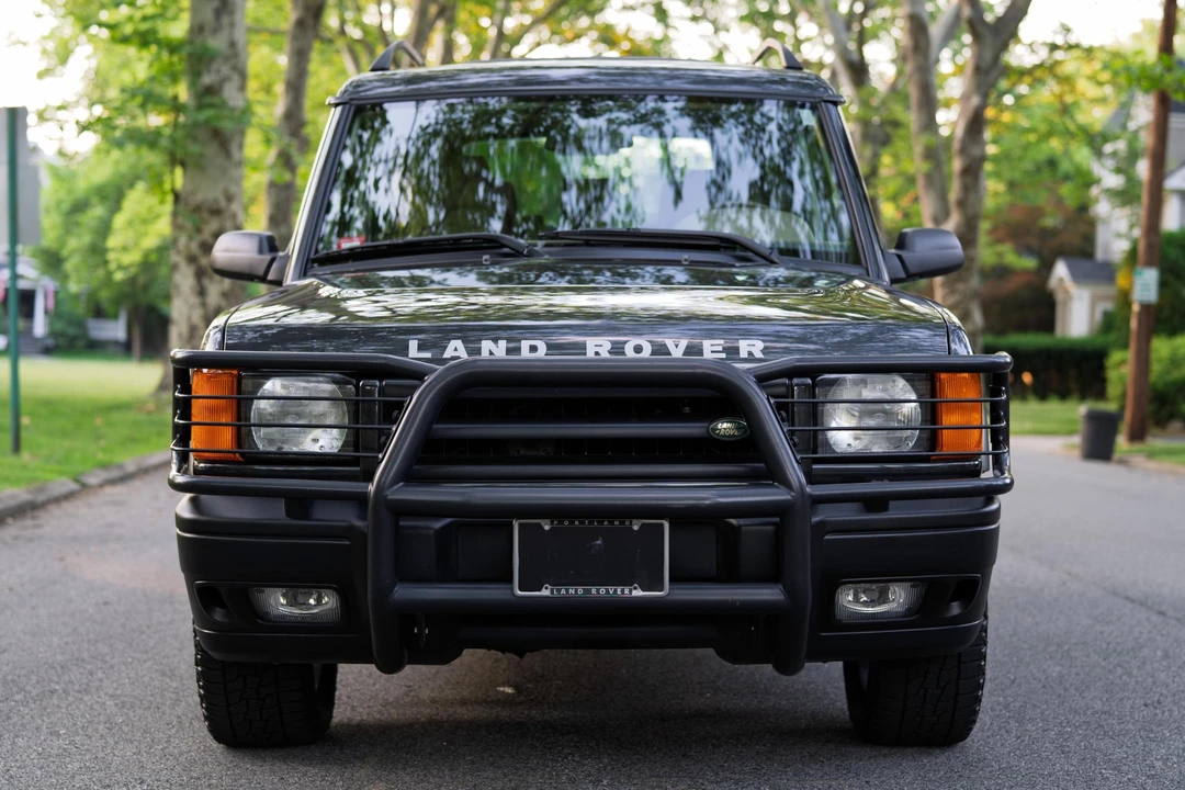 2000 Land Rover Discovery 2nd Gen - Image 2 of 31