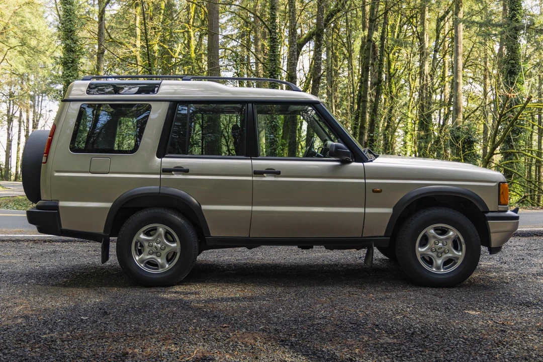 2000 Land Rover Discovery 2nd Gen - Image 3 of 31