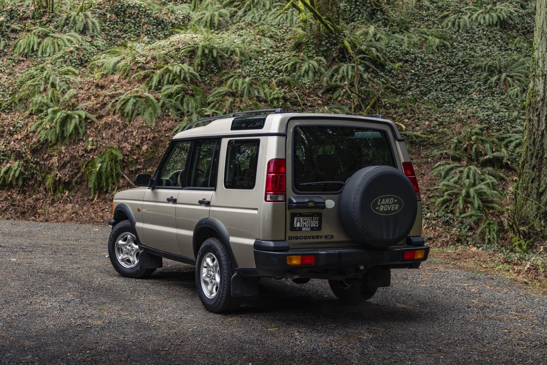2000 Land Rover Discovery 2nd Gen - Image 12 of 31