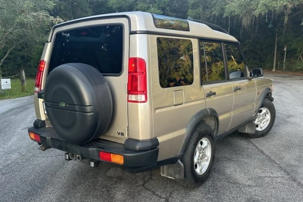 2000 Land Rover Discovery 2nd Gen - Image 2 of 7