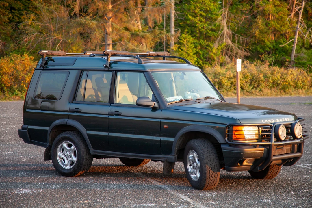 2000 Land Rover Discovery 2nd Gen - Image 2 of 31