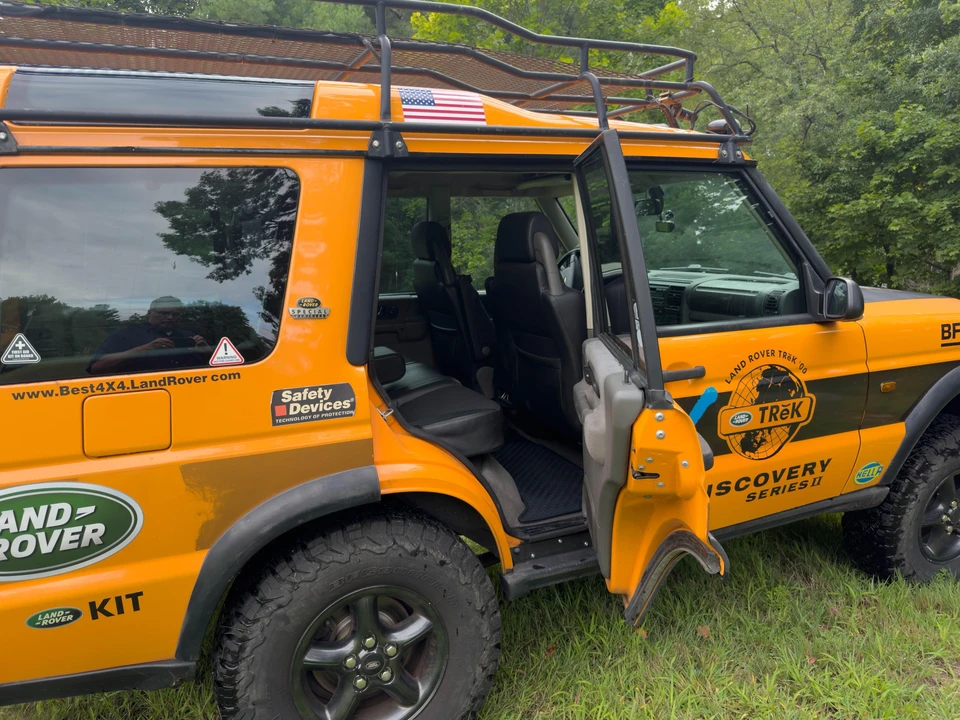 2000 Land Rover Discovery 2nd Gen - Image 24 of 31