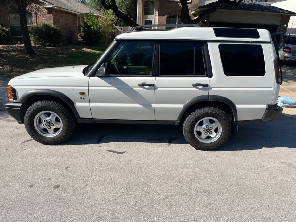 2000 Land Rover Discovery 2nd Gen - Image 3 of 10
