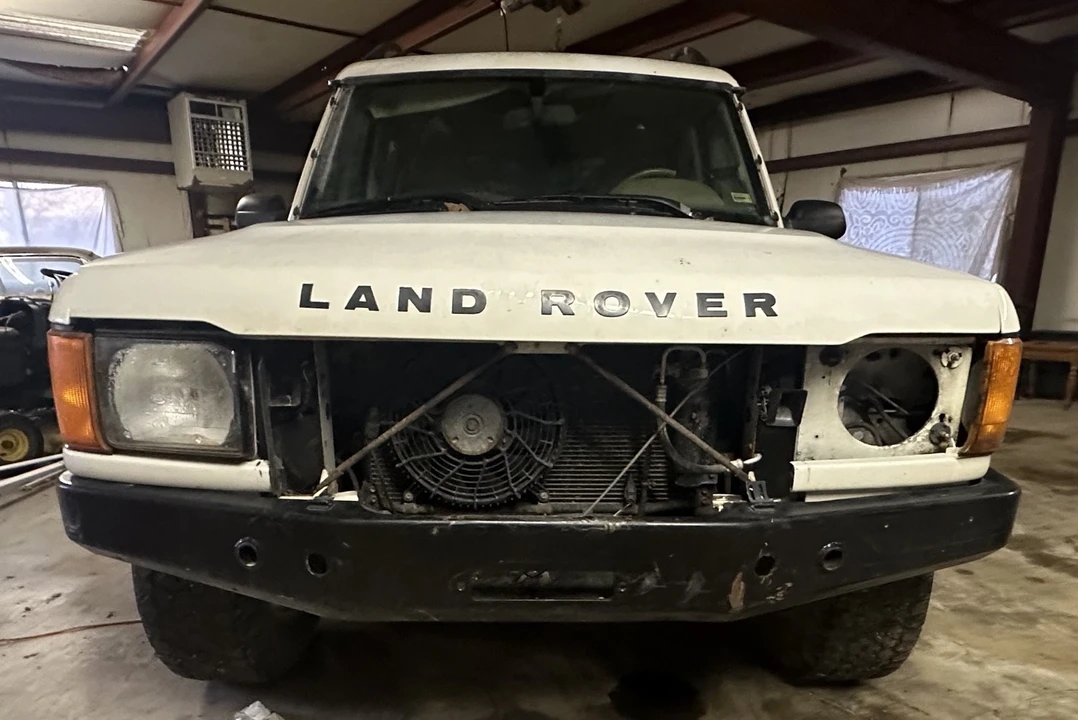2000 Land Rover Discovery 2nd Gen - Image 5 of 9