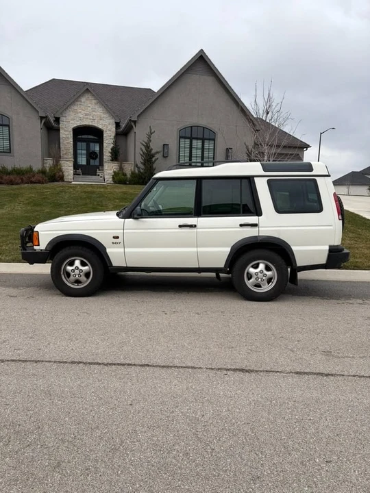 2000 Land Rover Discovery 2nd Gen - Image 6 of 16