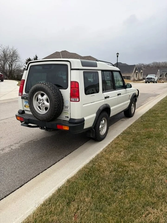 2000 Land Rover Discovery 2nd Gen - Image 8 of 16