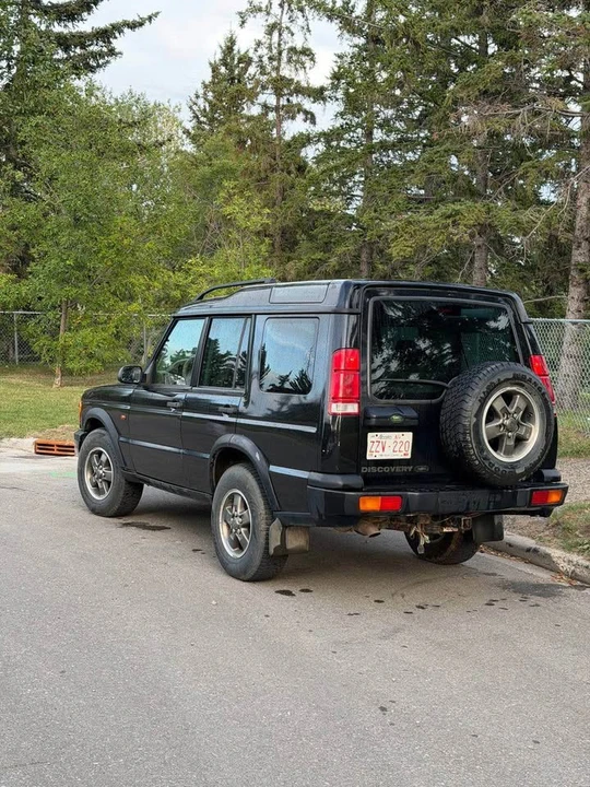 2000 Land Rover Discovery 2nd Gen - Image 2 of 10