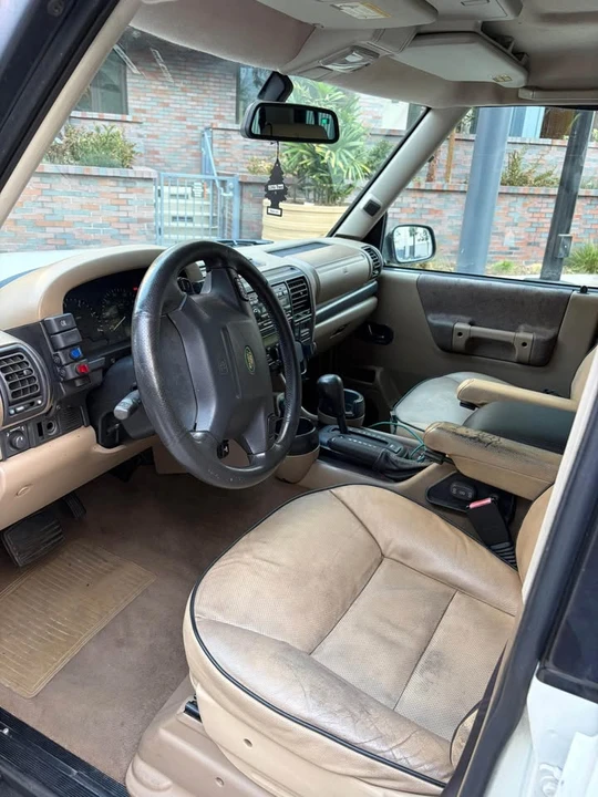 2000 Land Rover Discovery 2nd Gen - Image 6 of 10