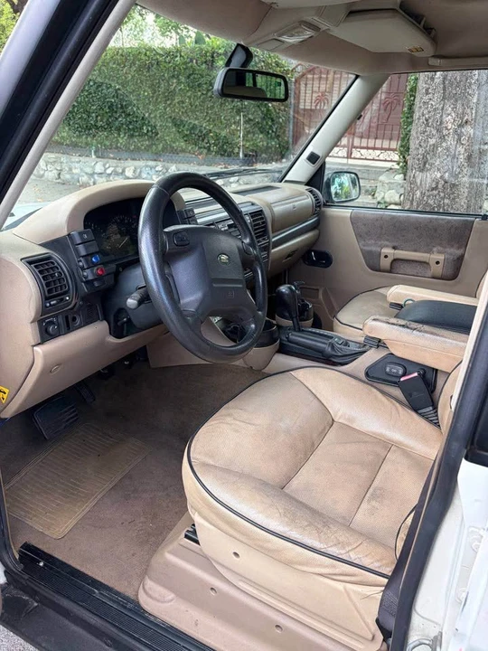 2000 Land Rover Discovery 2nd Gen - Image 7 of 9