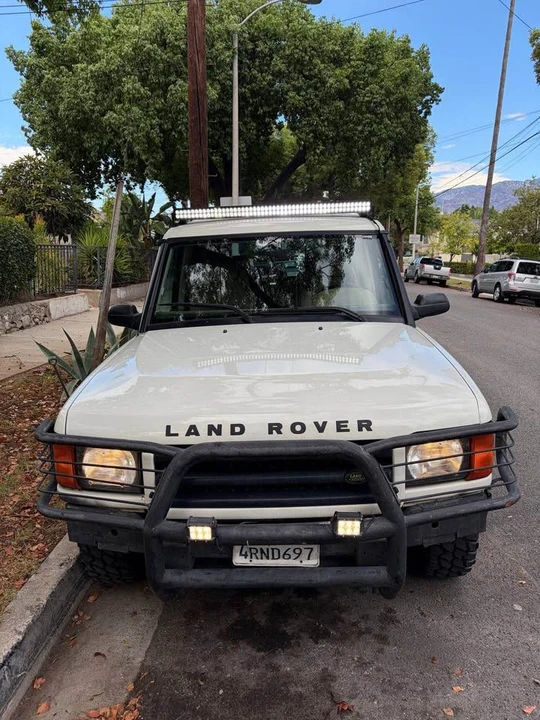 2000 Land Rover Discovery 2nd Gen - Image 5 of 9
