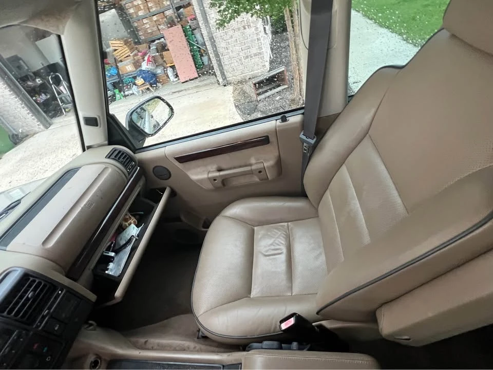 2000 Land Rover Discovery 2nd Gen - Image 10 of 14