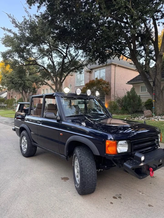 2000 Land Rover Discovery 2nd Gen - Image 2 of 18