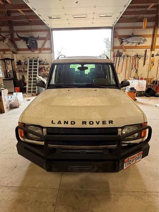 2000 Land Rover Discovery 2nd Gen - Image 2 of 8