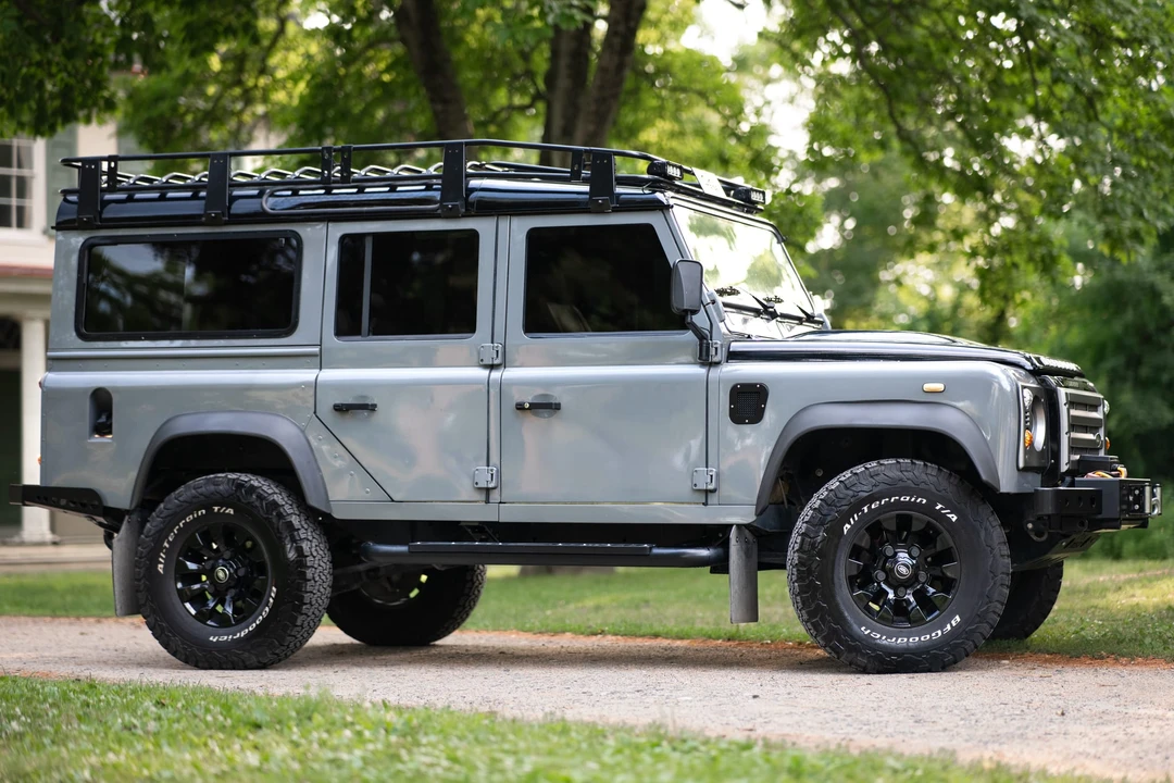 2000 Land Rover Defender 110 - Image 20 of 31