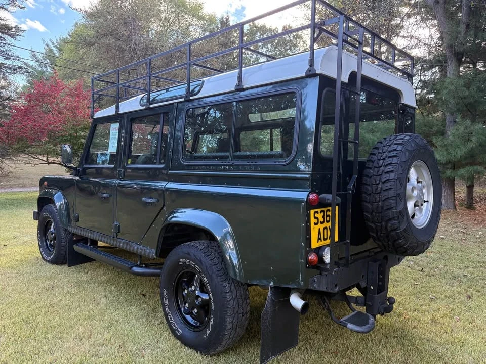 2000 Land Rover Defender 110 - Image 8 of 8