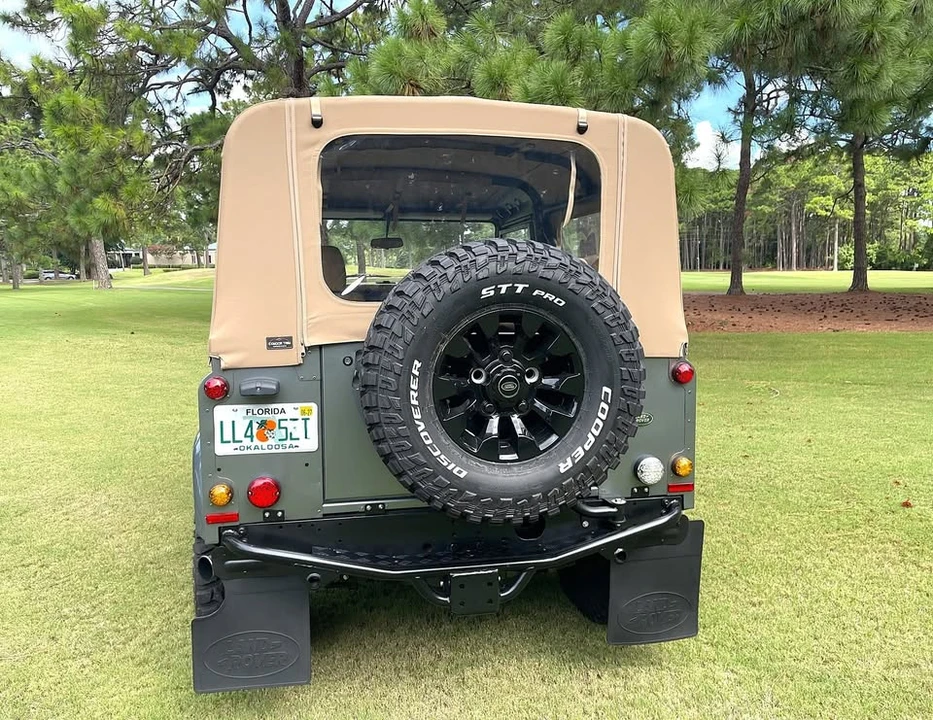2000 Land Rover Defender - Image 6 of 20