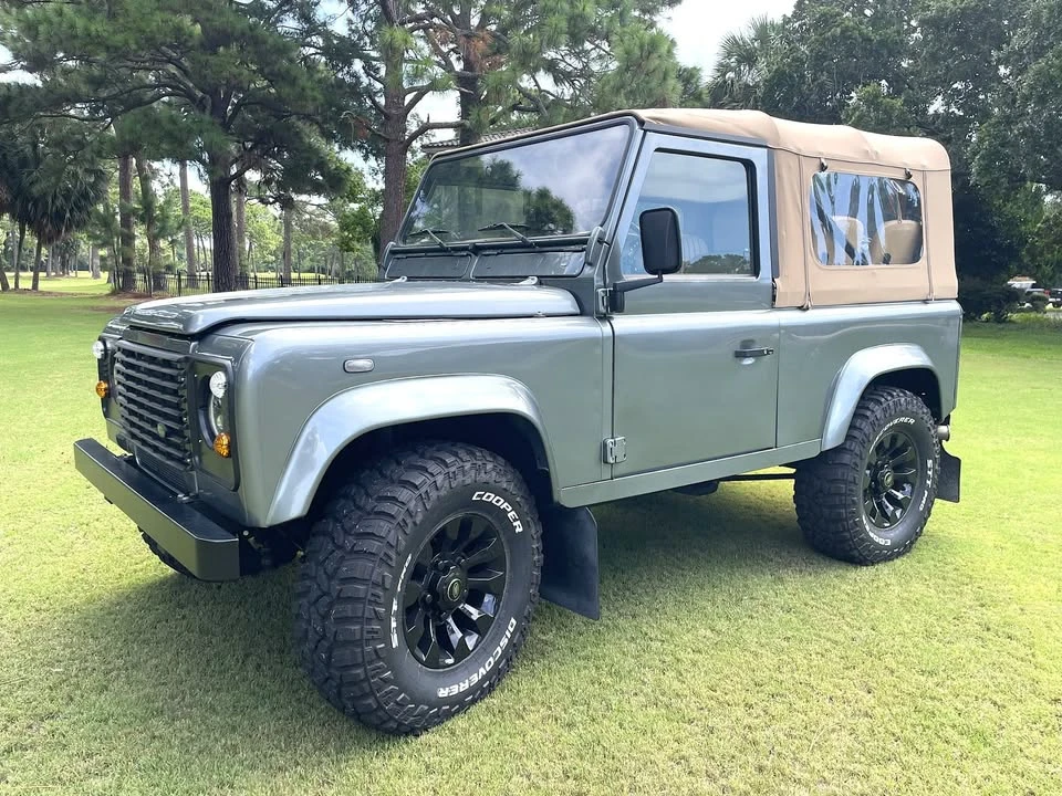 2000 Land Rover Defender - Image 2 of 20