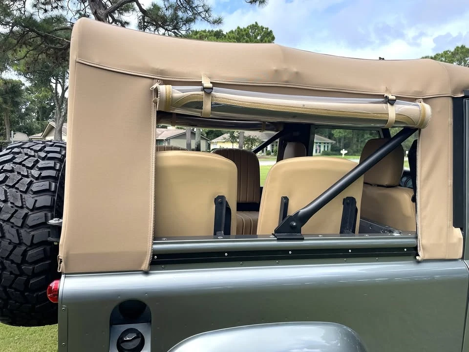 2000 Land Rover Defender - Image 13 of 20
