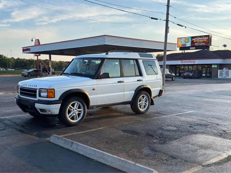 2000 Land Rover Discovery 2nd Gen - Image 3 of 4