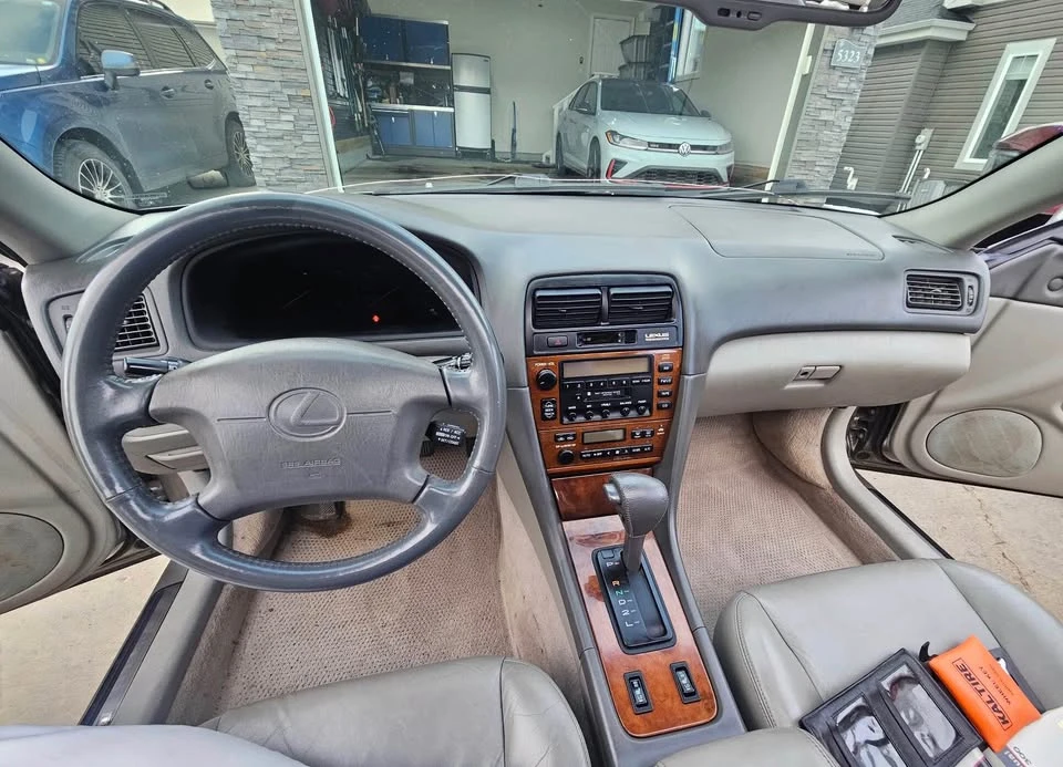 2000 Lexus ES 3rd Gen - Image 4 of 9