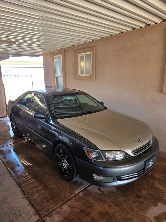 2000 Lexus ES 3rd Gen - Image 4 of 6