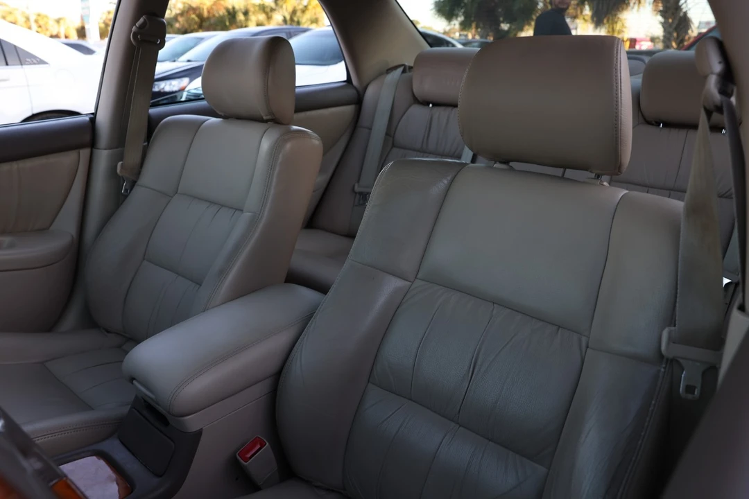 2000 Lexus ES 3rd Gen - Image 6 of 12