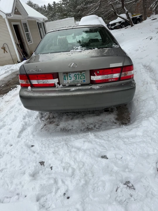 2000 Lexus ES 3rd Gen - Image 3 of 7