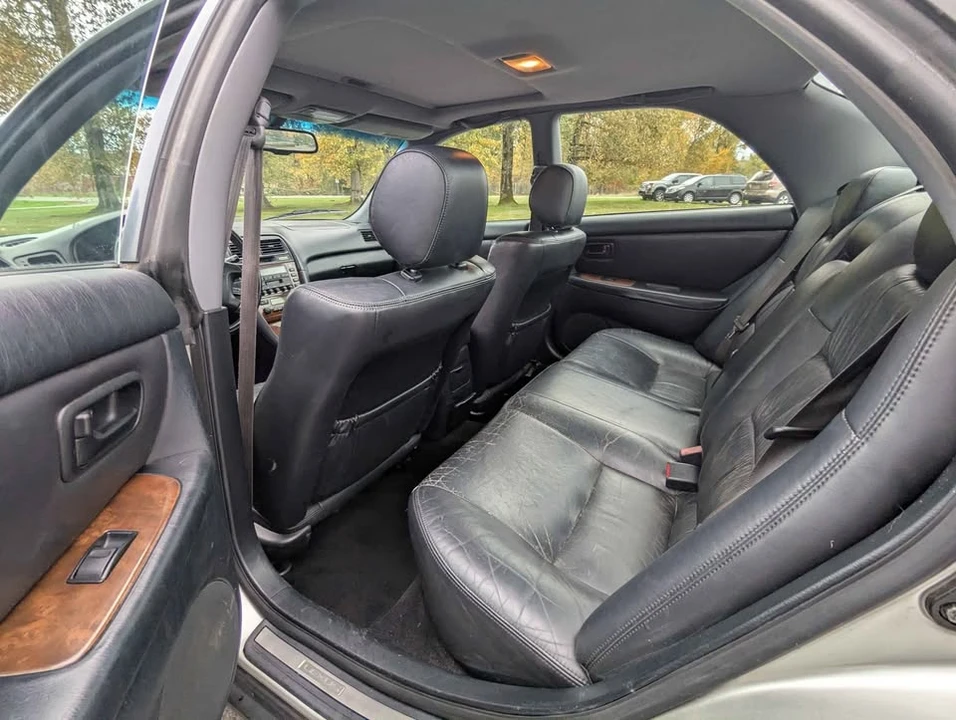 2000 Lexus ES 2nd Gen - Image 7 of 11