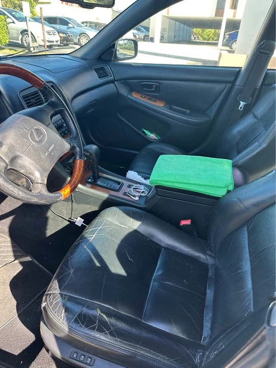 2000 Lexus ES 2nd Gen - Image 3 of 8