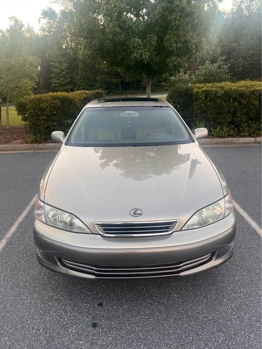 2000 Lexus ES 2nd Gen - Image 2 of 6