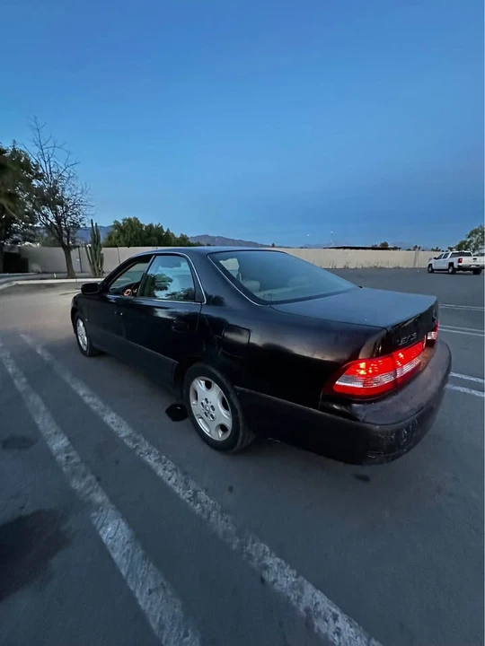 2000 Lexus ES 3rd Gen - Image 6 of 14