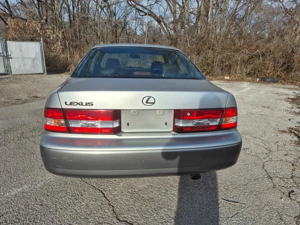 2000 Lexus ES 3rd Gen - Image 6 of 13