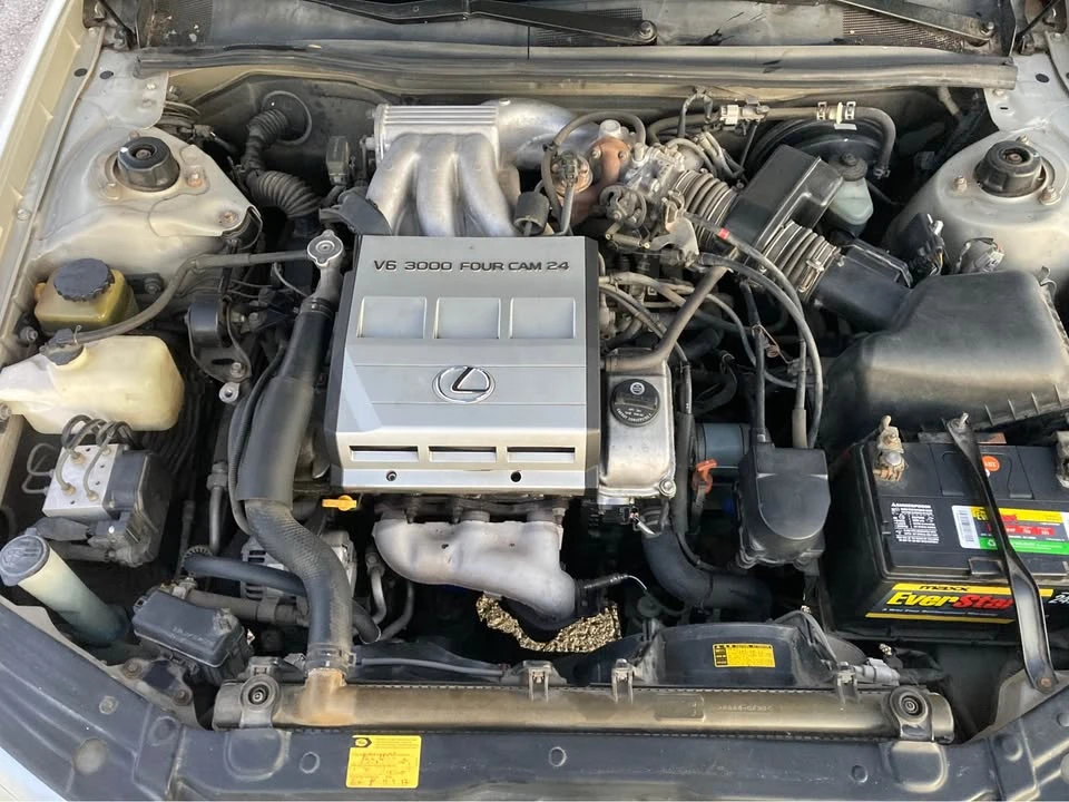 2000 Lexus ES 2nd Gen - Image 6 of 12