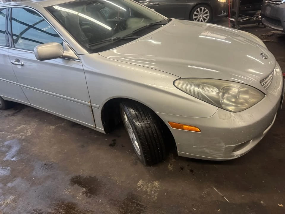 2000 Lexus ES 2nd Gen - Image 6 of 9