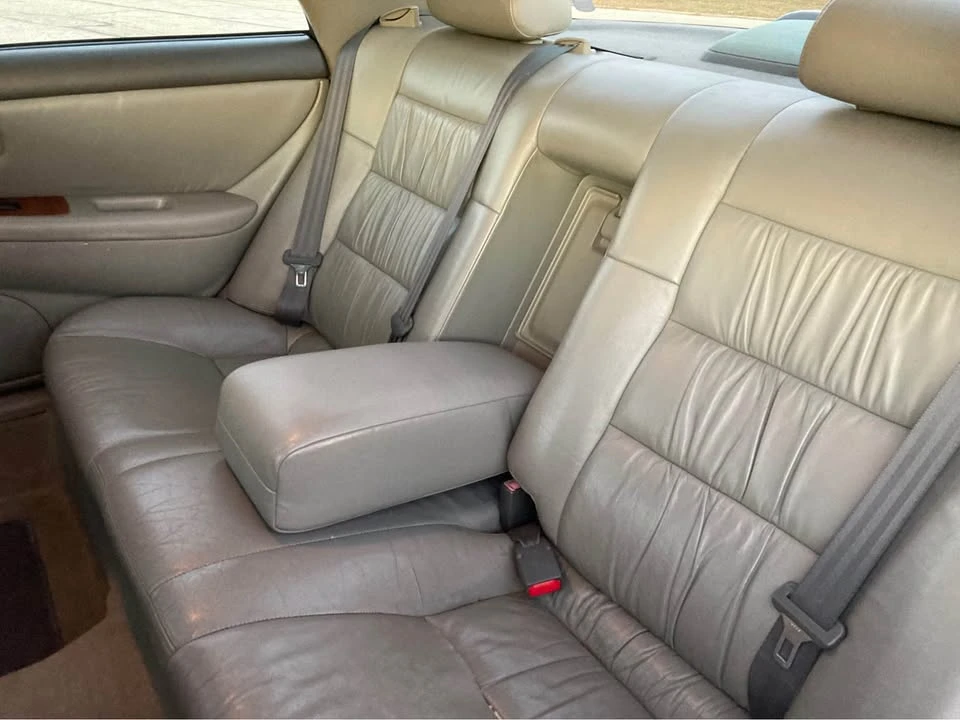 2000 Lexus ES 2nd Gen - Image 11 of 12