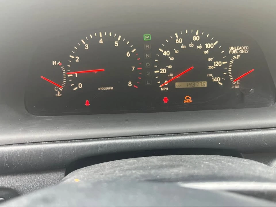 2000 Lexus ES 3rd Gen - Image 10 of 10