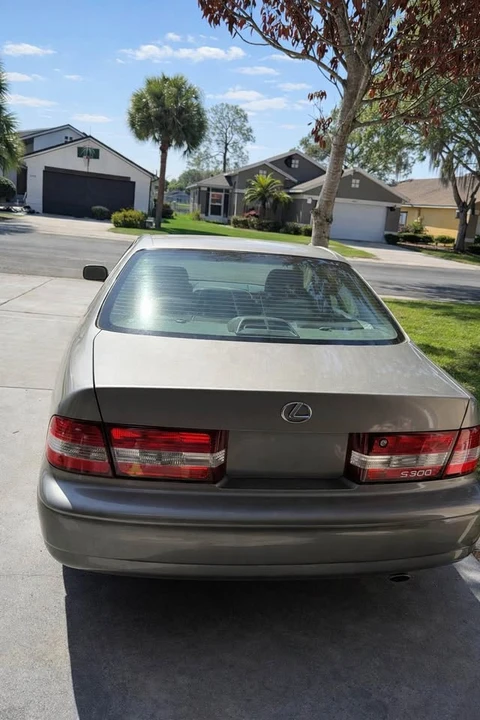 2000 Lexus ES 3rd Gen - Image 4 of 17